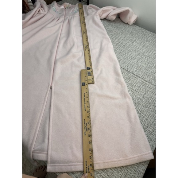 Lord & Taylor Pink Embroidered Robe - Picture 10 of 14